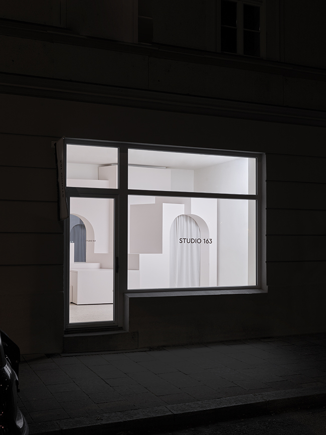 Cpwh - Studio 163, CPWH, photograph 1 by Gerhardt Kellermann