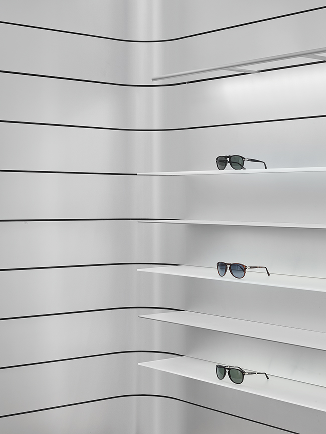 David Chipperfield Architects - Persol Store, DAVID CHIPPERFIELD ARCHITECTS, photograph 8 by Gerhardt Kellermann