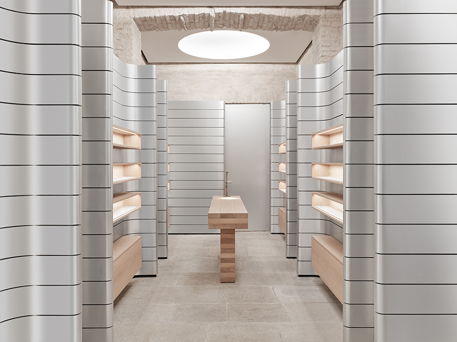 David Chipperfield Architects - Persol Store, DAVID CHIPPERFIELD ARCHITECTS, photograph 10 by Gerhardt Kellermann