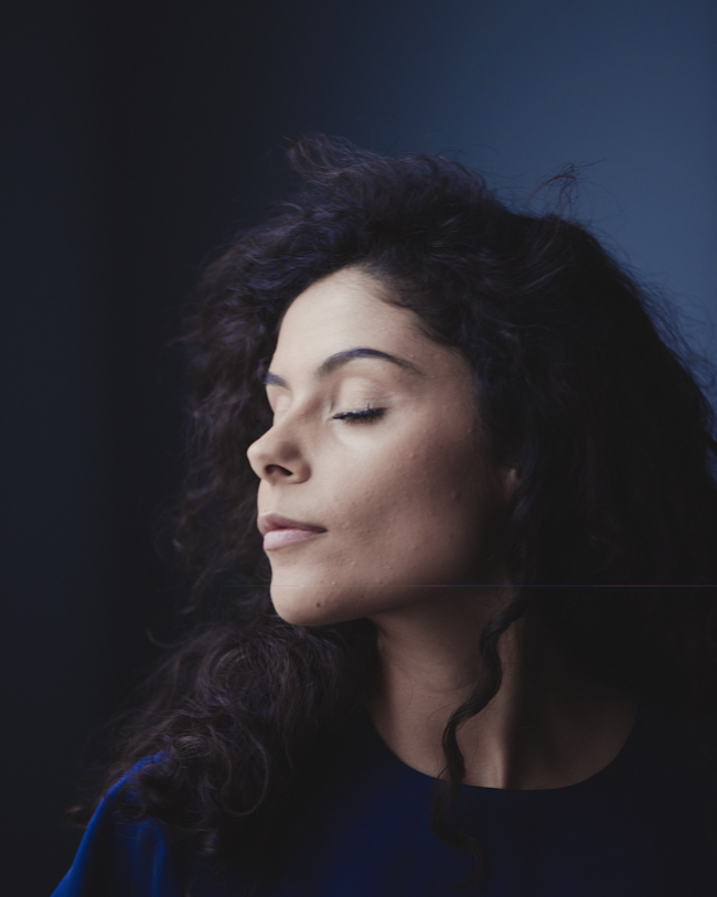 Elisa Rodrigues - Portraits, ELISA RODRIGUES, photograph 17 by Gerhardt Kellermann