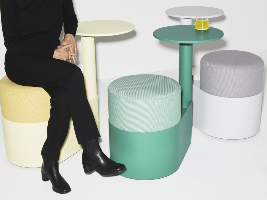 Gumpo - Pony — Gumpo Normcore Collection - Pony by RELVAOKELLERMANN, GUMPO, photograph 29 by Gerhardt Kellermann