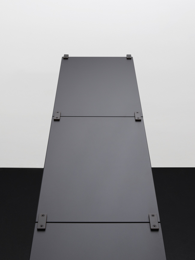 Kesseböhmer - Stylepark — T-Rack Shelving System by Kesseböhmer, KESSEBÖHMER, photograph 6 by Gerhardt Kellermann