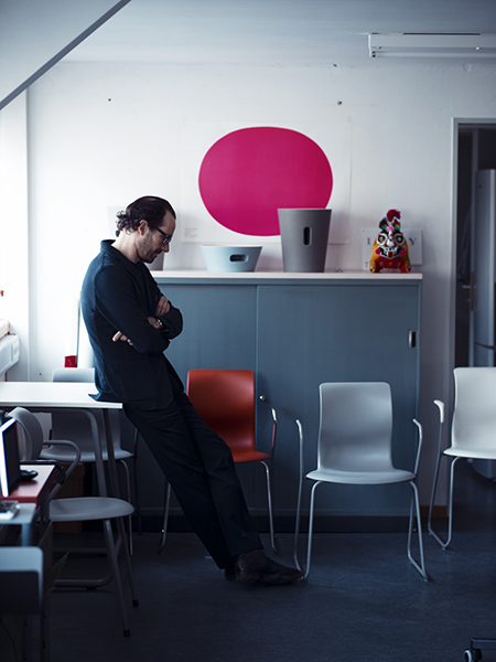 Konstantin Grcic, KONSTANTIN GRCIC, photograph 2 by Gerhardt Kellermann