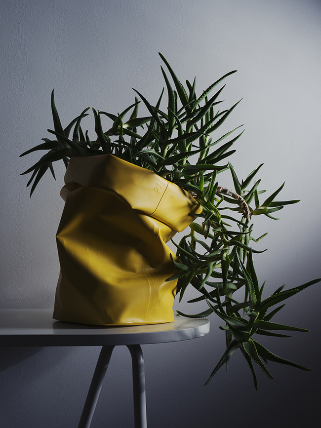 L&Z - Roll-Up Bin — Roll-Up Bin by Michel Charlot produced by L&Z, L&Z, photograph 3 by Gerhardt Kellermann
