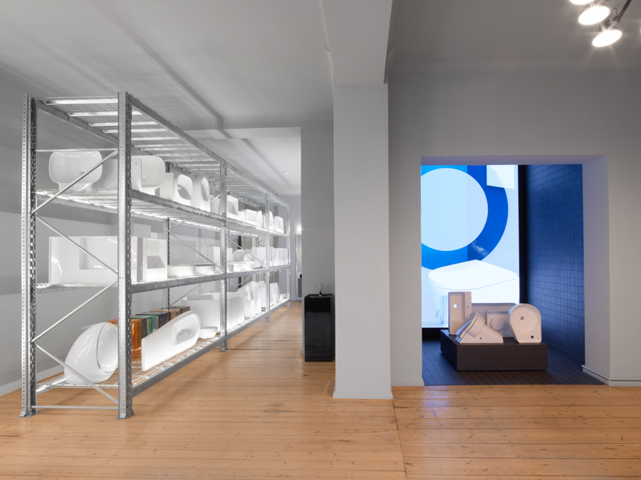 Laufen Bathrooms - Laufen Space, LAUFEN BATHROOMS, photograph 5 by Gerhardt Kellermann