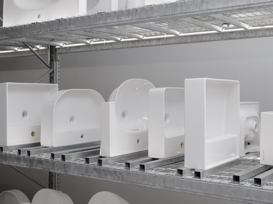 Laufen Bathrooms - Laufen Space, LAUFEN BATHROOMS, photograph 21 by Gerhardt Kellermann