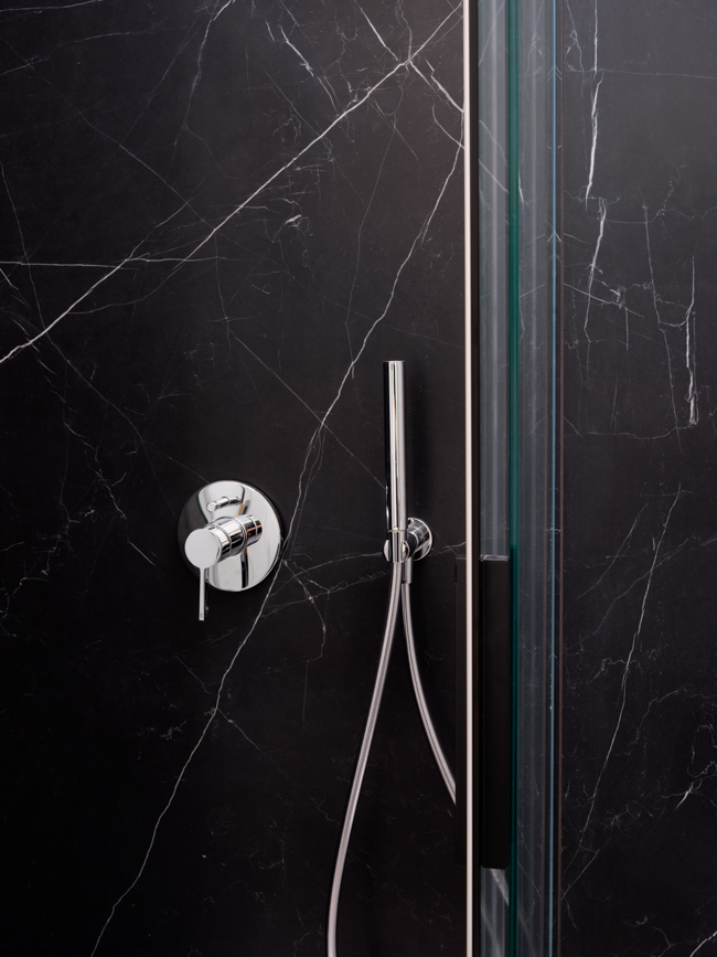 Laufen Bathrooms - Laufen Space, LAUFEN BATHROOMS, photograph 23 by Gerhardt Kellermann
