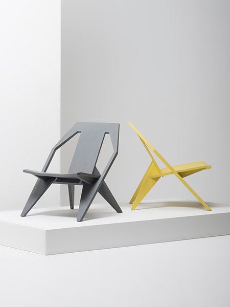 Mattiazzi - Medici Stool And Side Table, MATTIAZZI, photograph 7 by Gerhardt Kellermann