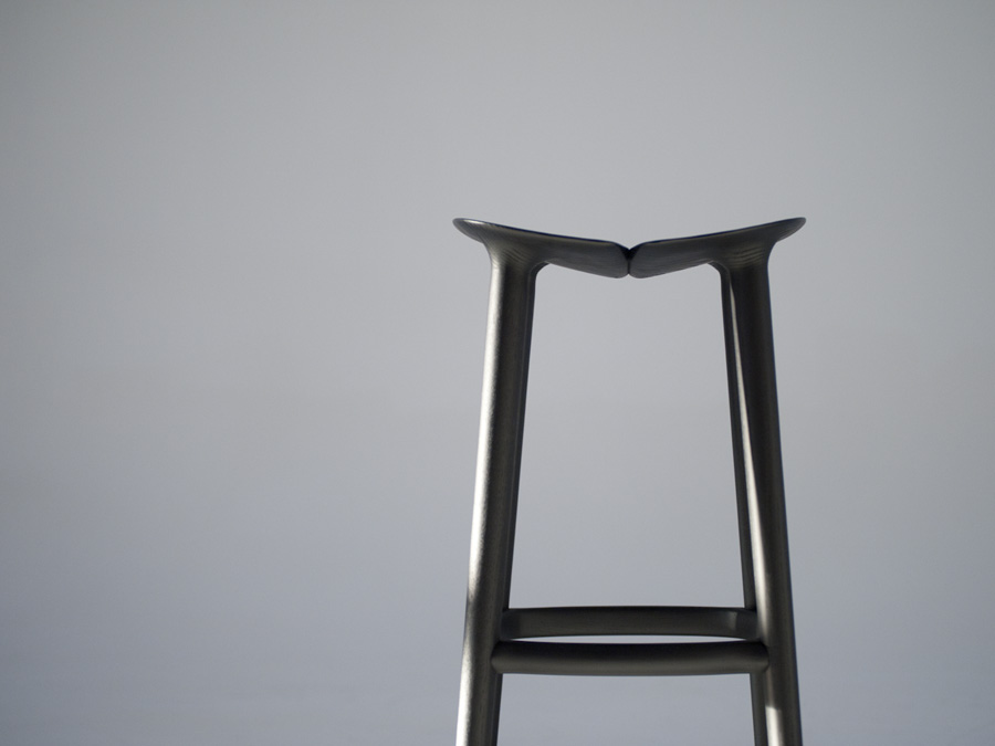 Mattiazzi - Osso Stool, MATTIAZZI, photograph 1 by Gerhardt Kellermann