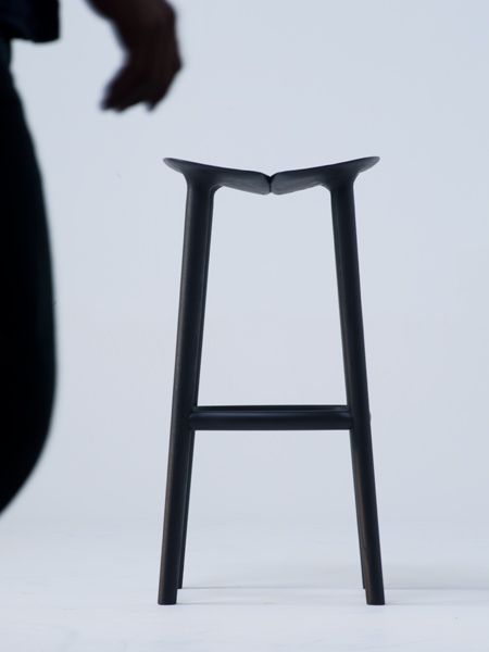 Mattiazzi - Osso Stool, MATTIAZZI, photograph 2 by Gerhardt Kellermann
