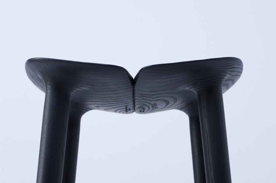 Mattiazzi - Osso Stool, MATTIAZZI, photograph 5 by Gerhardt Kellermann