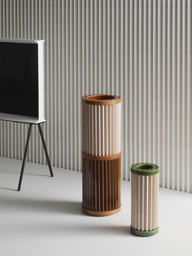 Mutina - Rombini Vases — Mutina - Rombini Vases produced in collaboration with Bitossi, MUTINA, photograph 4 by Gerhardt Kellermann