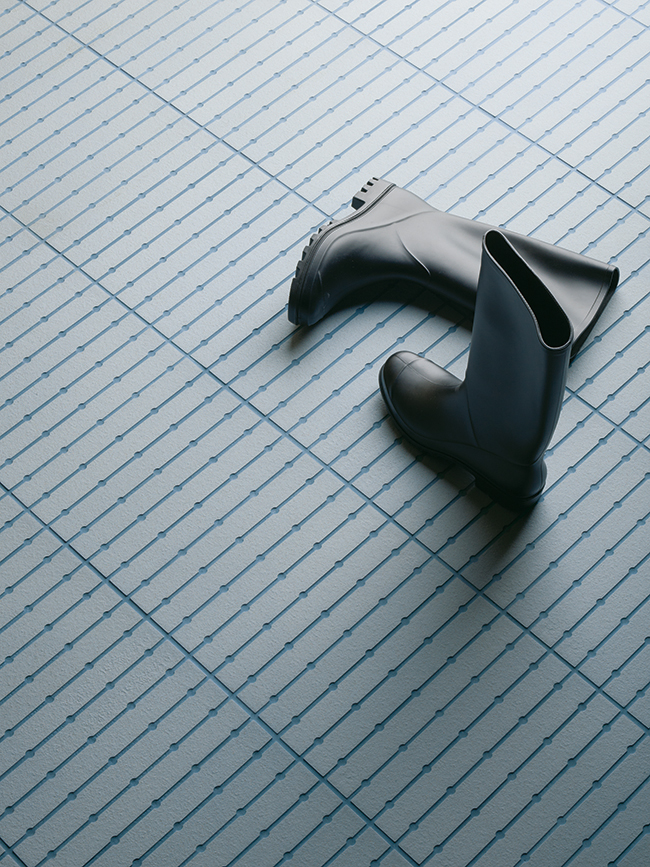 Mutina - Ronan Bouroullec — Adagio, Osso and Bottone designed by Ronan Bouroullec, MUTINA, photograph 8 by Gerhardt Kellermann