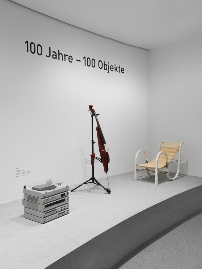 Neue Sammlung - 100 Years 100 Objects, NEUE SAMMLUNG, photograph 8 by Gerhardt Kellermann