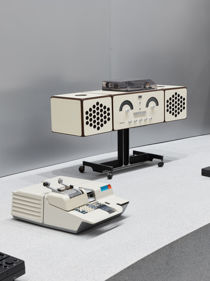 Neue Sammlung - 100 Years 100 Objects, NEUE SAMMLUNG, photograph 28 by Gerhardt Kellermann