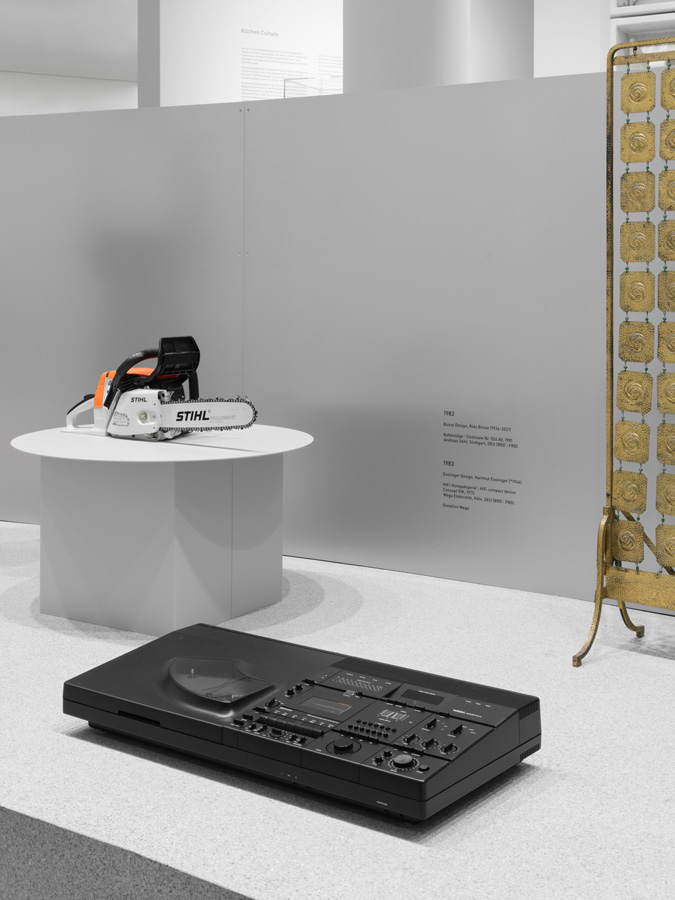 Neue Sammlung - 100 Years 100 Objects, NEUE SAMMLUNG, photograph 34 by Gerhardt Kellermann