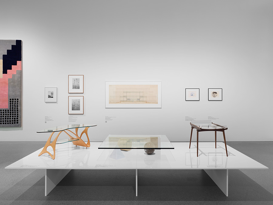 Neue Sammlung - Reflexion, NEUE SAMMLUNG, photograph 35 by Gerhardt Kellermann