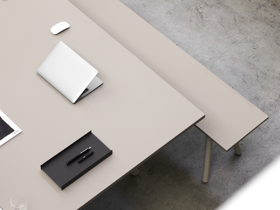 New Tendency X Mike Meiré, NEW TENDENCY X MIKE MEIRÉ, photograph 33 by Gerhardt Kellermann