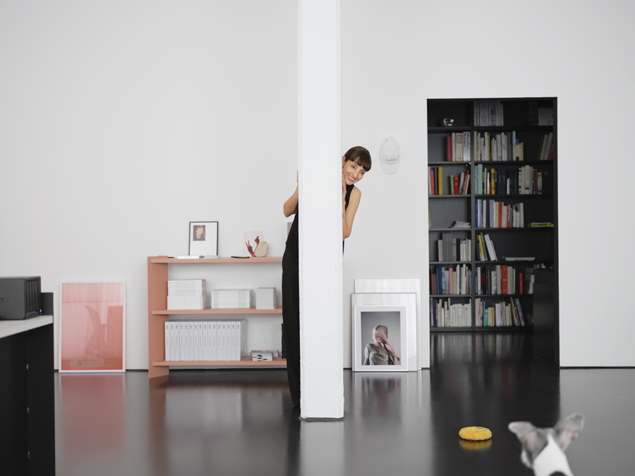 Portrait - Ana Relvão, PORTRAIT, photograph 7 by Gerhardt Kellermann