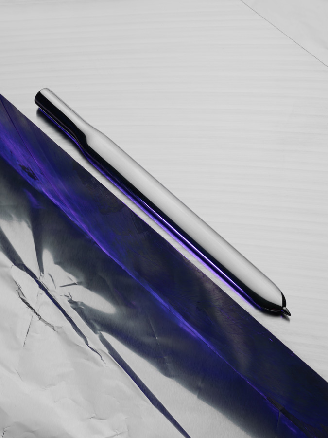 Relvaokellermann - Bookmark Pen — Bookmark Pen, RELVAOKELLERMANN, photograph 2 by Gerhardt Kellermann