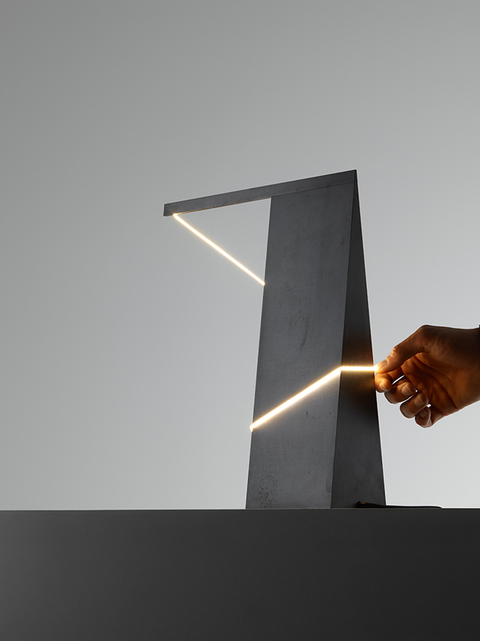 Relvaokellermann - Tangent — Tangent Lamp by Relvaokellermann, RELVAOKELLERMANN, photograph 5 by Gerhardt Kellermann
