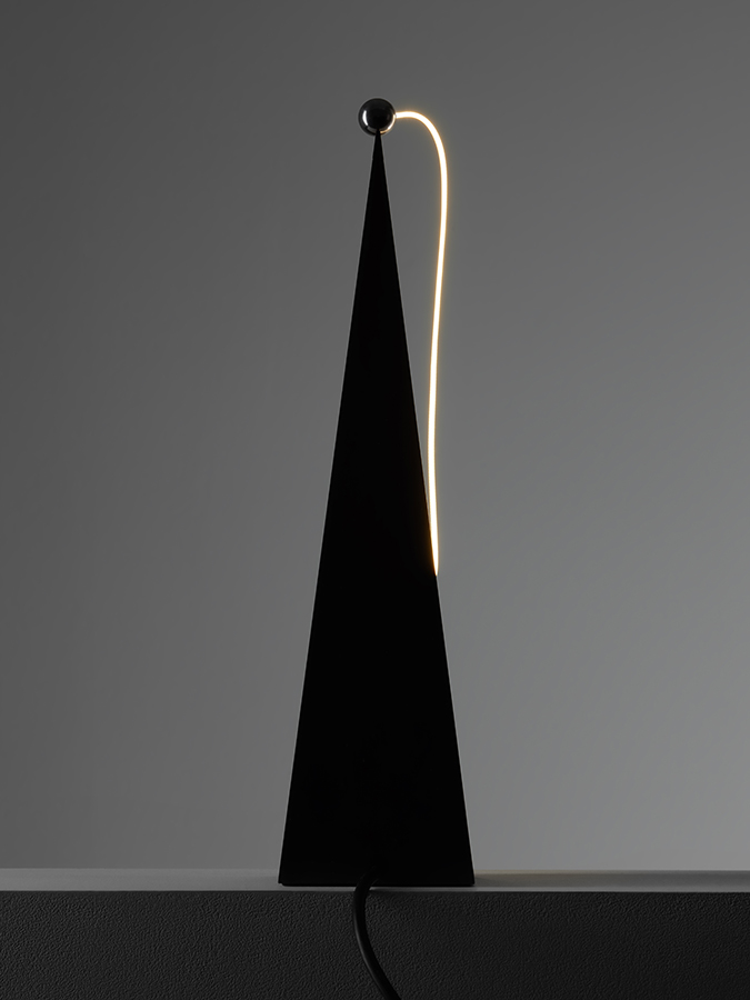 Relvaokellermann - Tangent — Tangent Lamp by Relvaokellermann, RELVAOKELLERMANN, photograph 10 by Gerhardt Kellermann