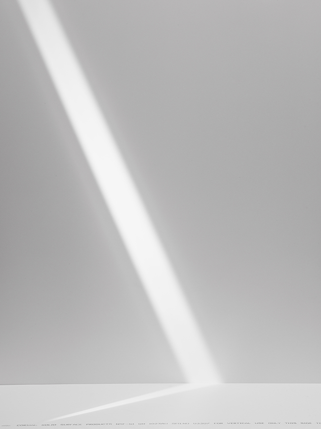 Relvaokellermann - White Stripe, RELVAOKELLERMANN, photograph 5 by Gerhardt Kellermann
