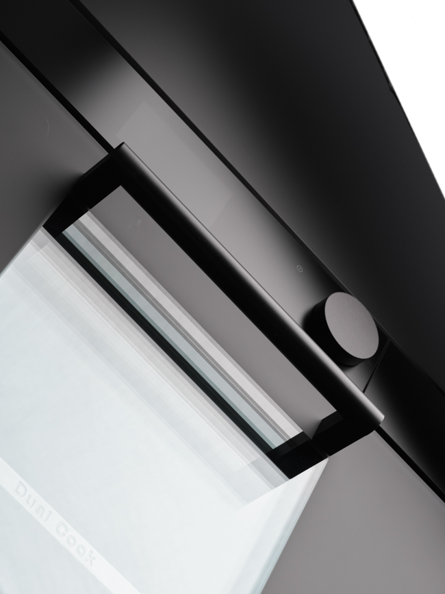 Samsung X Relvaokellermann, SAMSUNG X RELVAOKELLERMANN, photograph 17 by Gerhardt Kellermann