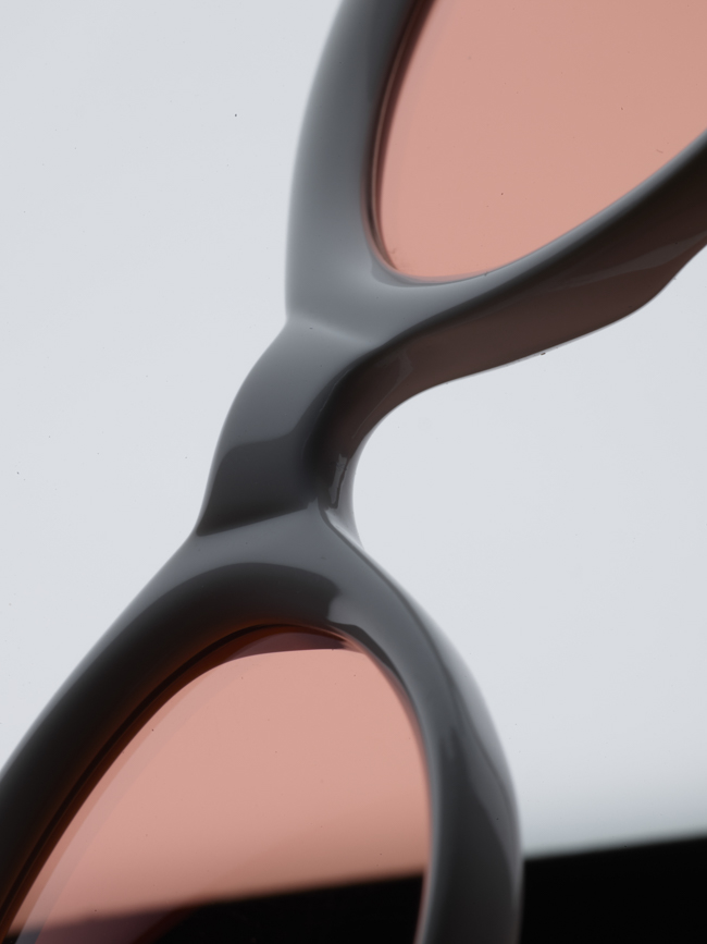 Seymoure - Collection — Sunglasses S1 by Relvaokellermann, S2,S3 of Seymoure, 2017, SEYMOURE, photograph 6 by Gerhardt Kellermann