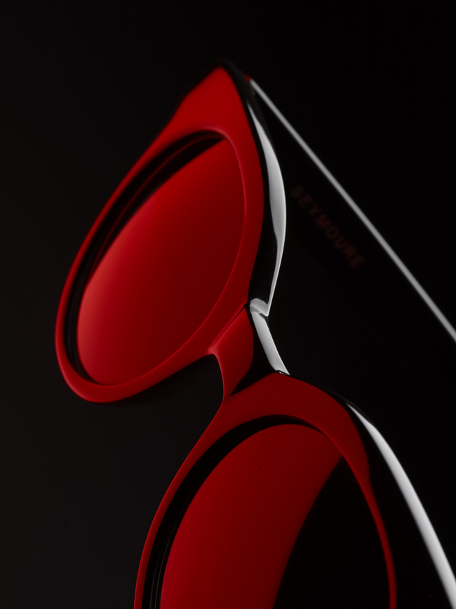 Seymoure - Collection — Sunglasses S1 by Relvaokellermann, S2,S3 of Seymoure, 2017, SEYMOURE, photograph 11 by Gerhardt Kellermann