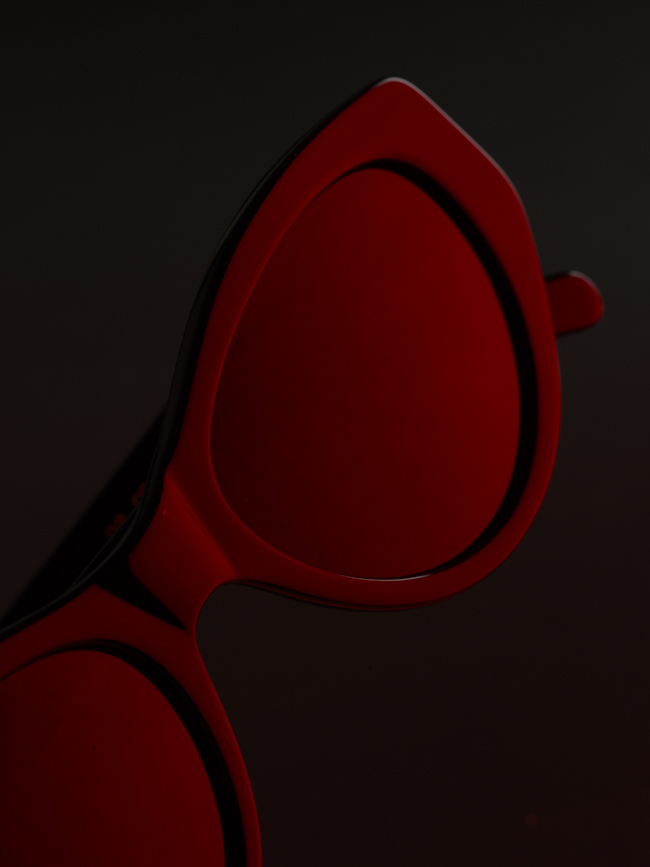 Seymoure - Collection — Sunglasses S1 by Relvaokellermann, S2,S3 of Seymoure, 2017, SEYMOURE, photograph 16 by Gerhardt Kellermann