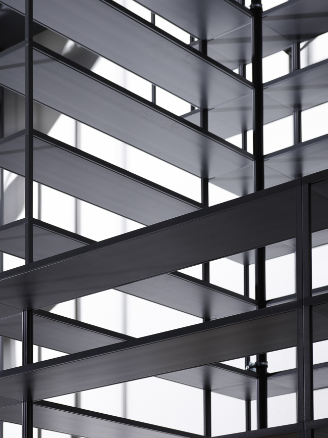 Stefan Diez - Full House, STEFAN DIEZ, photograph 10 by Gerhardt Kellermann