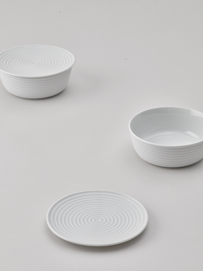 Thomas / Rosenthal - Ono Collection, THOMAS / ROSENTHAL, photograph 4 by Gerhardt Kellermann