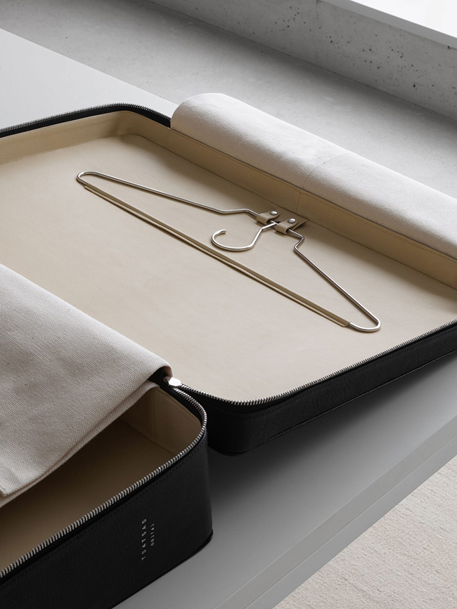 Tsatsas - Chipperfield — Suit-Case, a collaboration between architect Sir David Chipperfield and Tsatsas, TSATSAS, photograph 13 by Gerhardt Kellermann