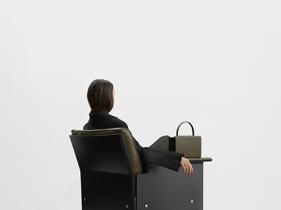 Tsatsas - 931 — Tsatsas 931 designed by Dieter Rams, TSATSAS, photograph 9 by Gerhardt Kellermann