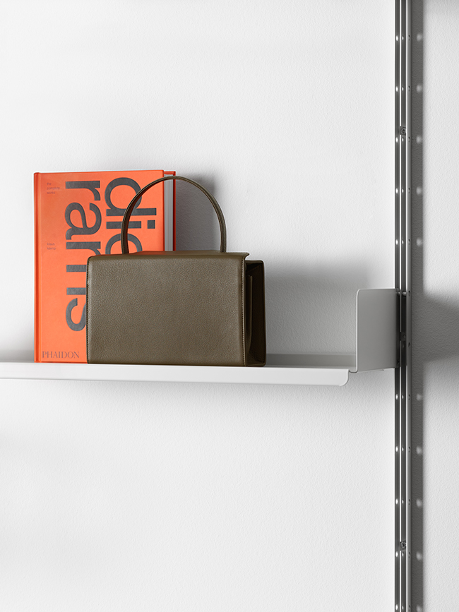 Tsatsas - 931 — Tsatsas 931 designed by Dieter Rams, TSATSAS, photograph 16 by Gerhardt Kellermann