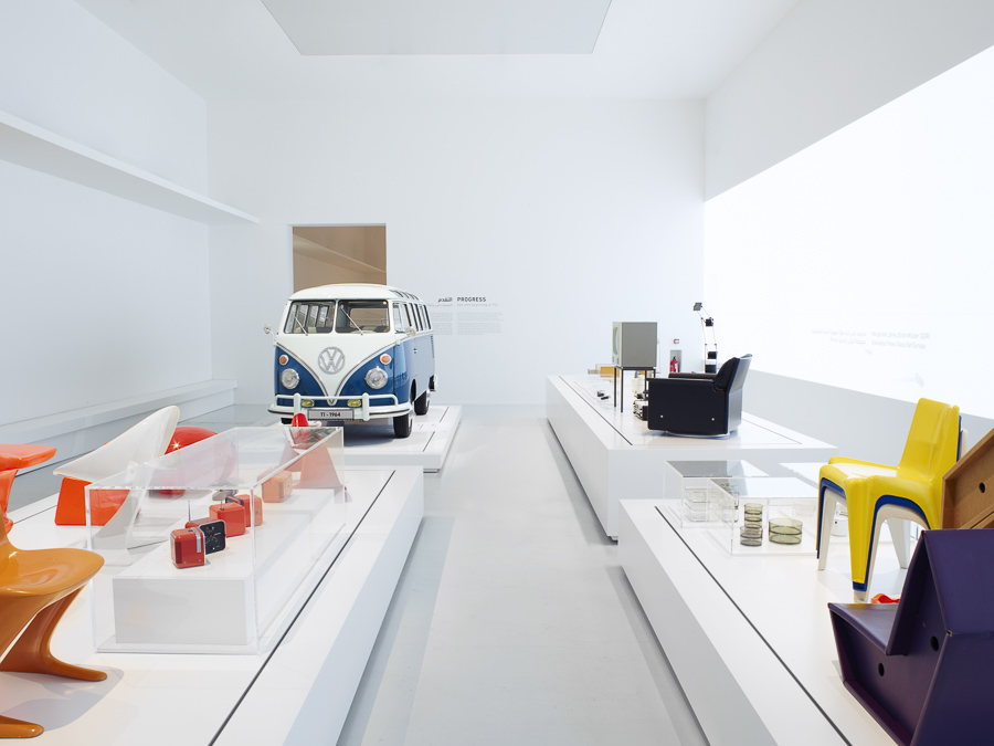 Volkswagen - Driven By German Design, VOLKSWAGEN, photograph 11 by Gerhardt Kellermann