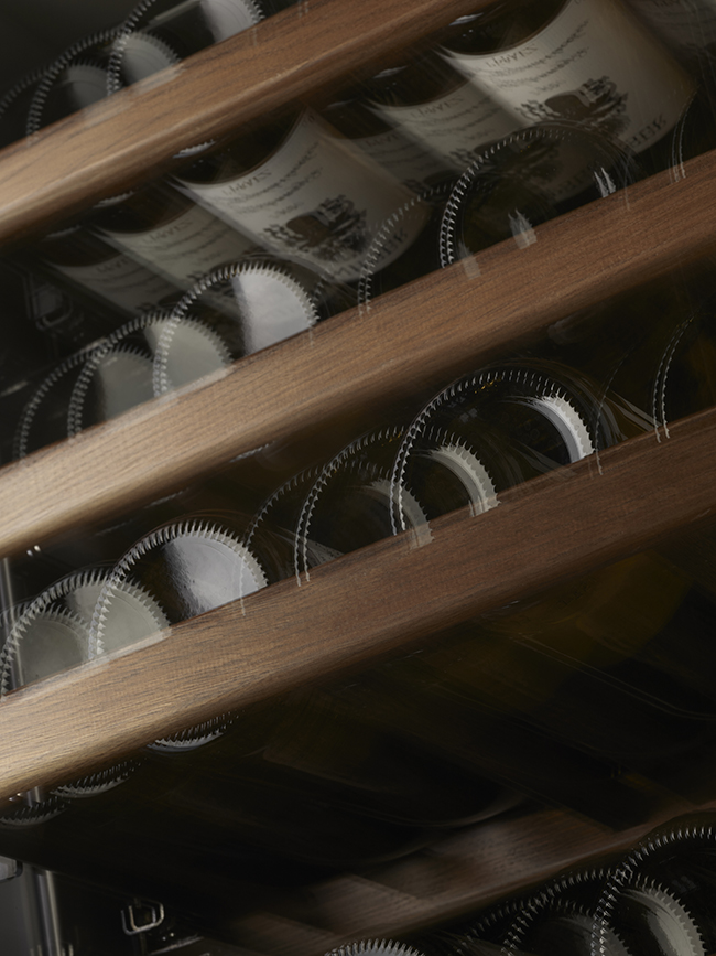 Vzug - Products, VZUG, photograph 8 by Gerhardt Kellermann