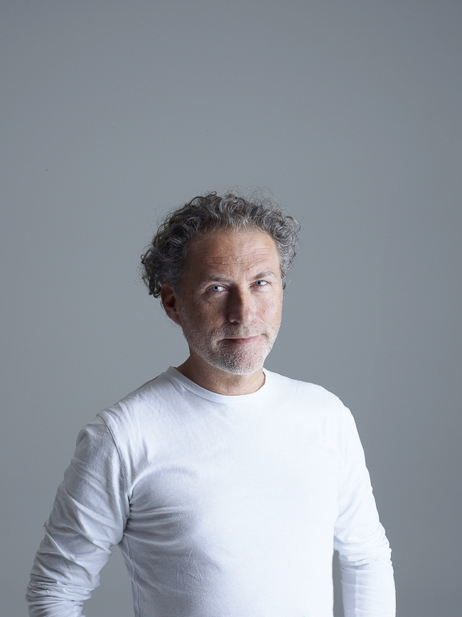 Werner Aisslinger - Dedon — CIRQL Collection, WERNER AISSLINGER, photograph 8 by Gerhardt Kellermann
